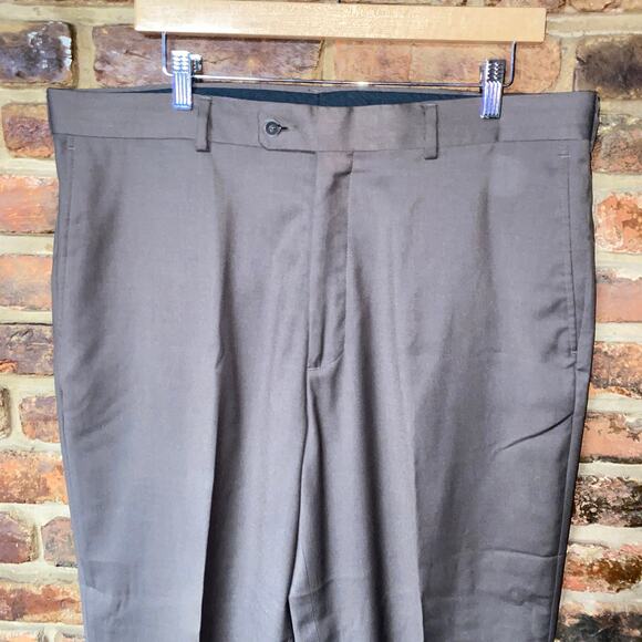 Axist Brown Flat Front Straight Leg Dress Pants Trousers Men's Size 36/26 * - Picture 2 of 6